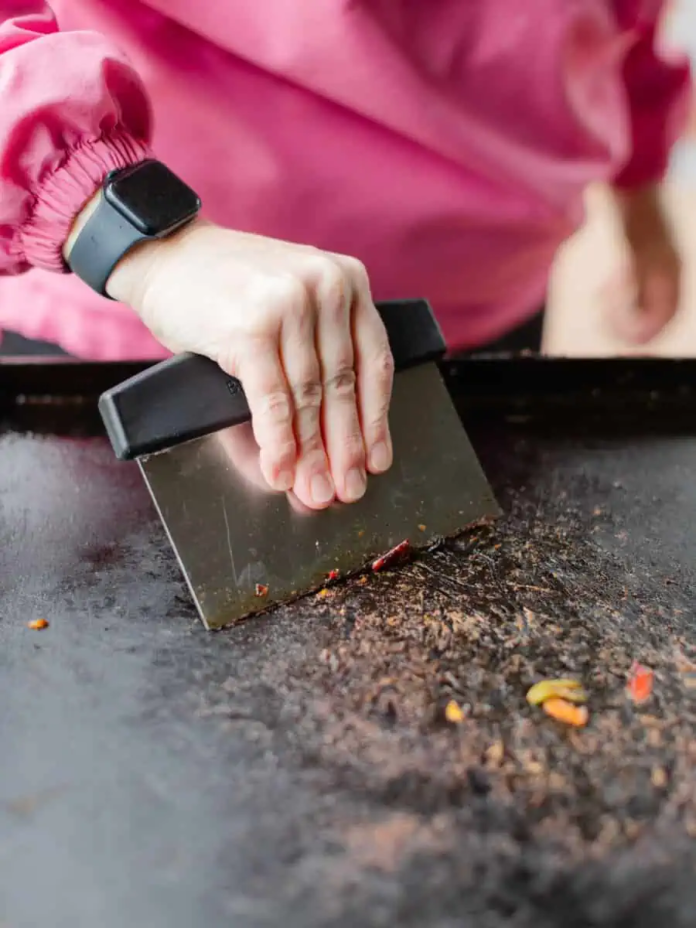 How to clean blackstone after cooking